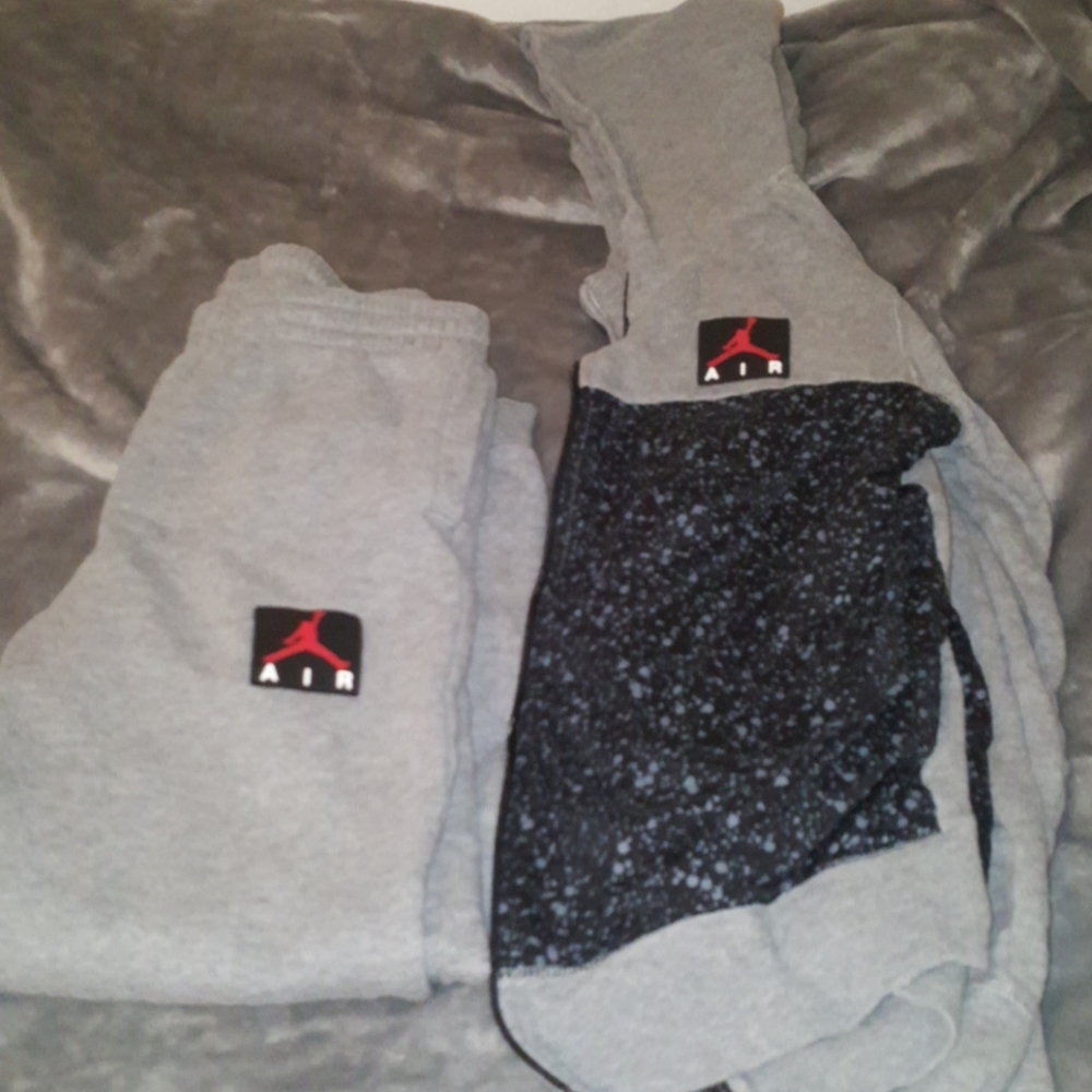 Boys Air Jordan running suit